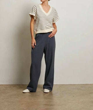 Perfectwhitetee - Women's Briggs Sweatshirt Top