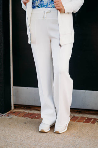 Spanx - Airessentials Luxe Straight Leg Pant