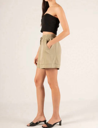 P.Cill - Willa Bandeau