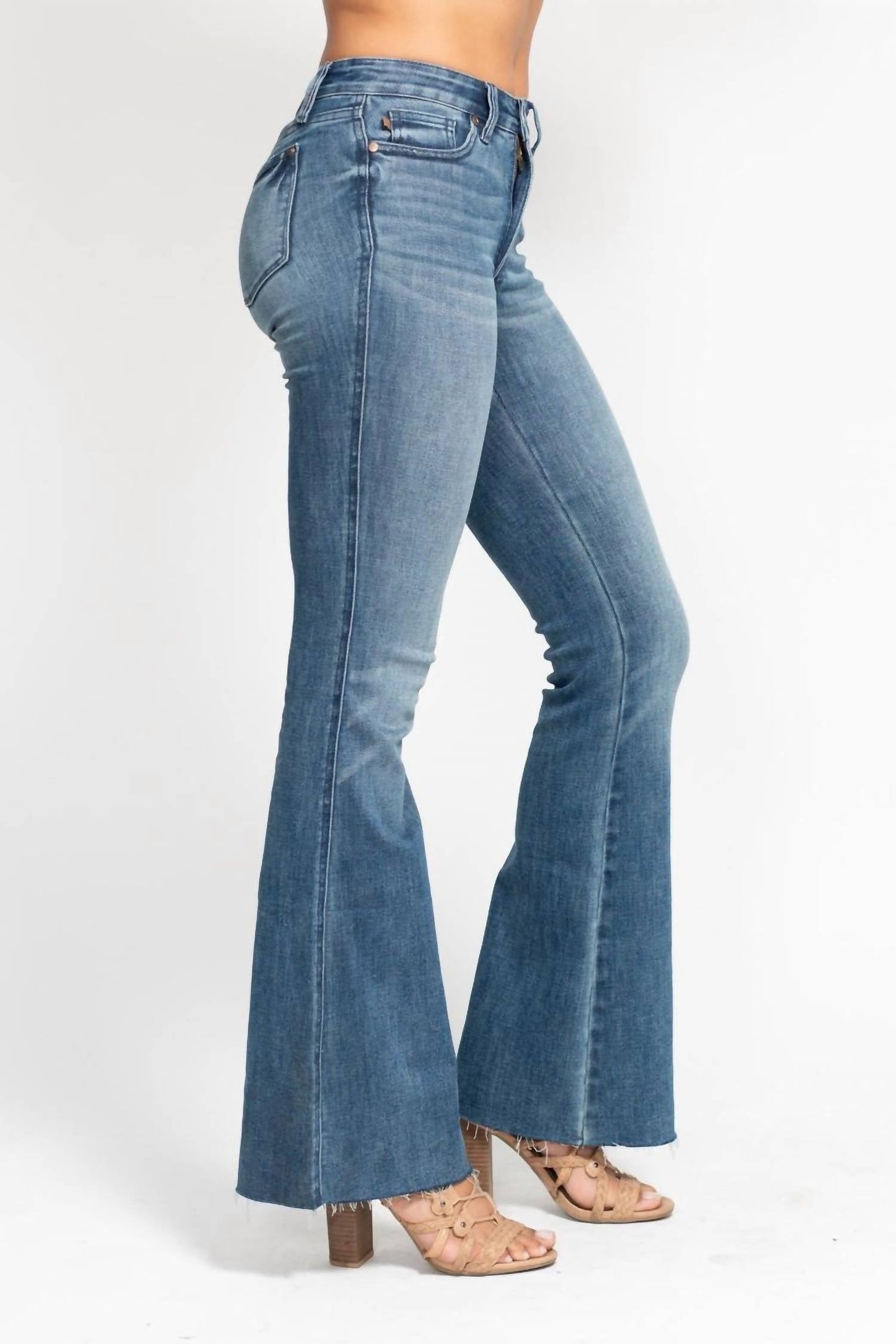 Judy Blue - Mid Rise Vintage Flare Jeans