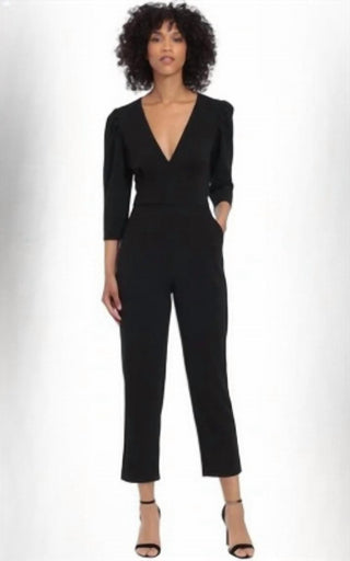 Donna Morgan - Deep V-neck jumpsuit