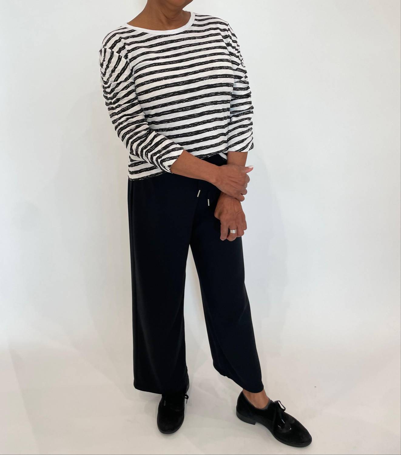 Elliott Lauren - Stripe Ruched Sleeve Tee
