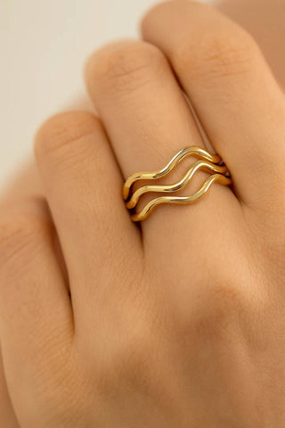 Eklexic - Super Thin Wavy Ring