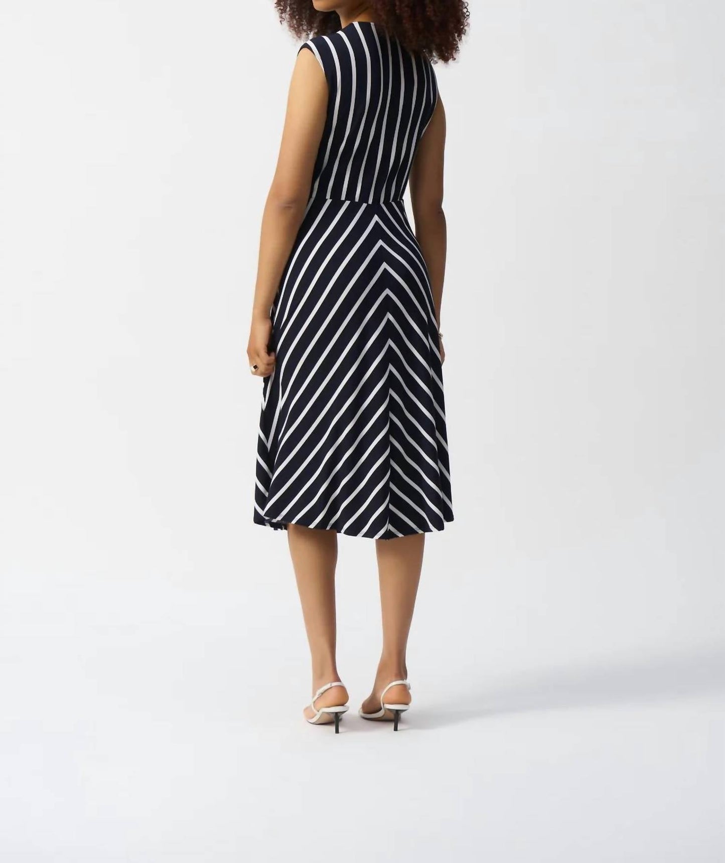 Joseph Ribkoff - V-neck Fit And Flare Dress