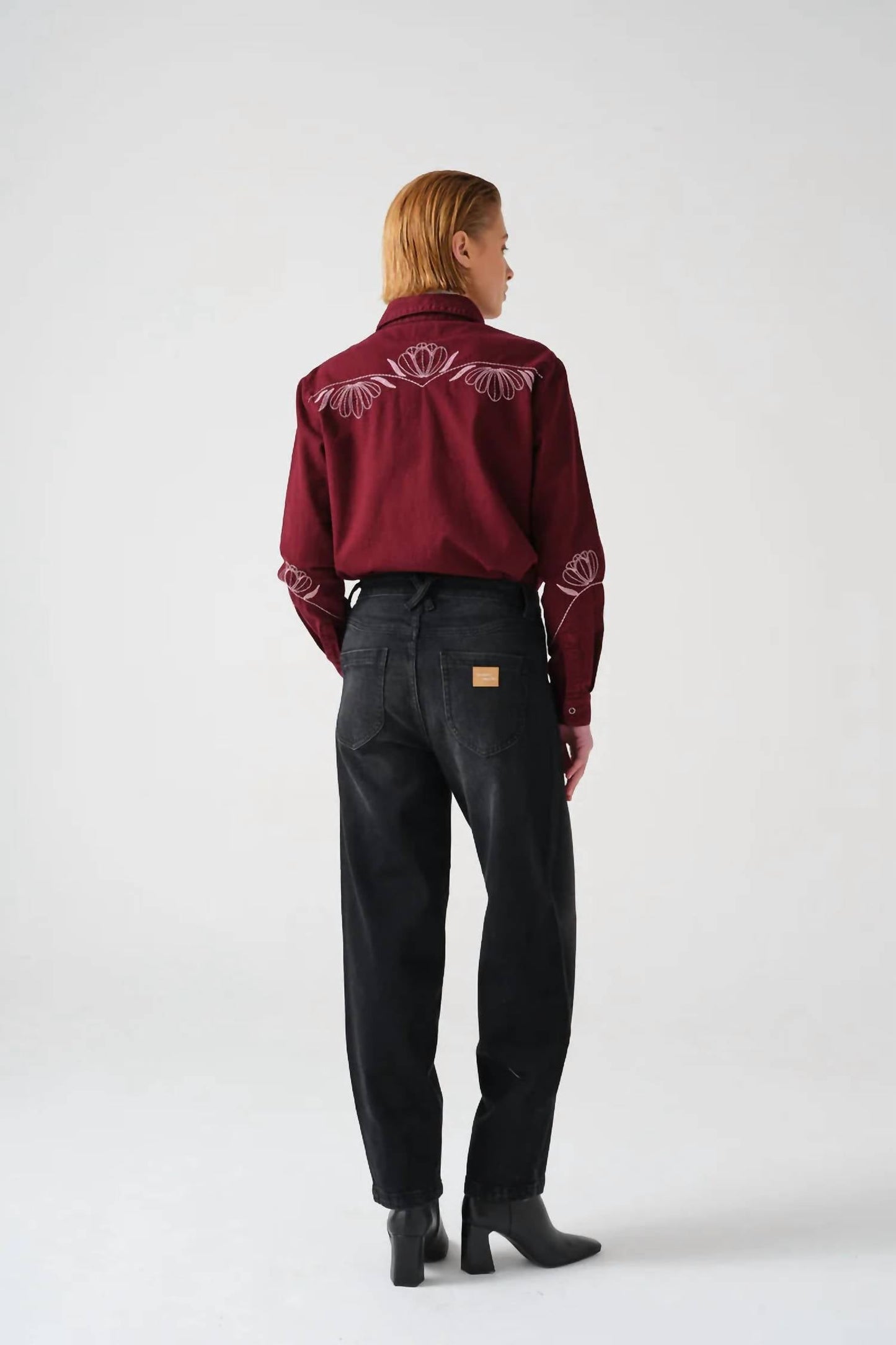 Seventy Eight And Sunny - Mia High-rise Jean