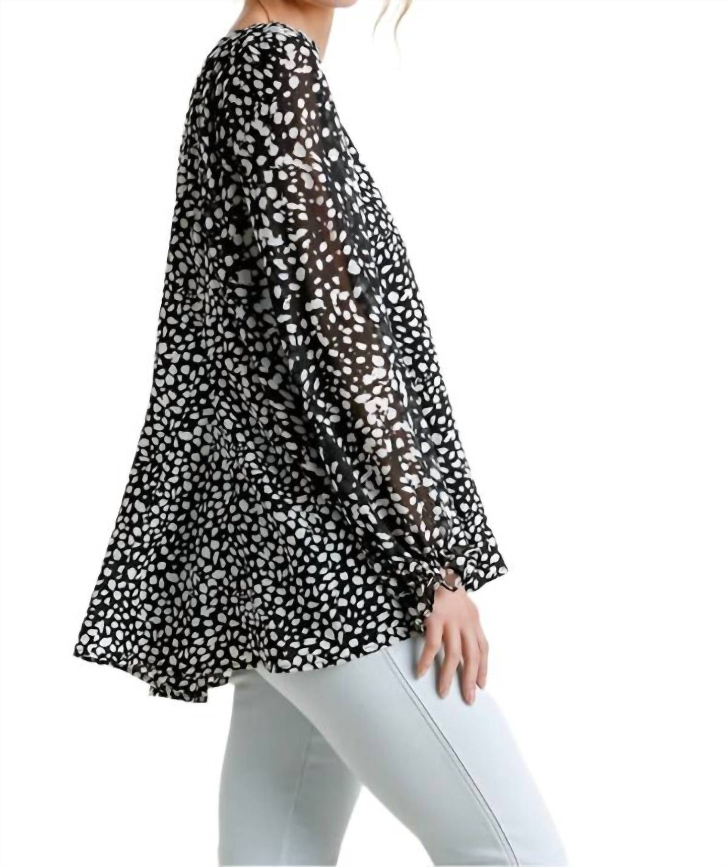 Umgee - Dalmatian Balloon Ruffle Sleeve Top