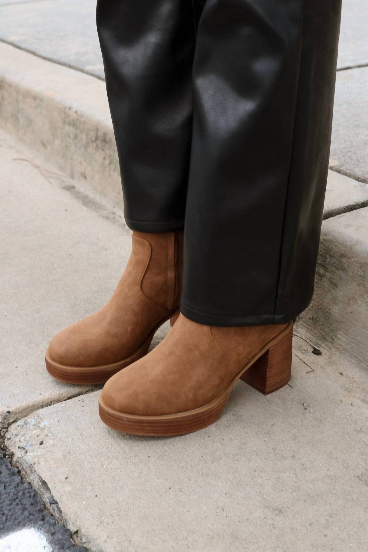 Oasis Society - Alexandra Ankle Boot