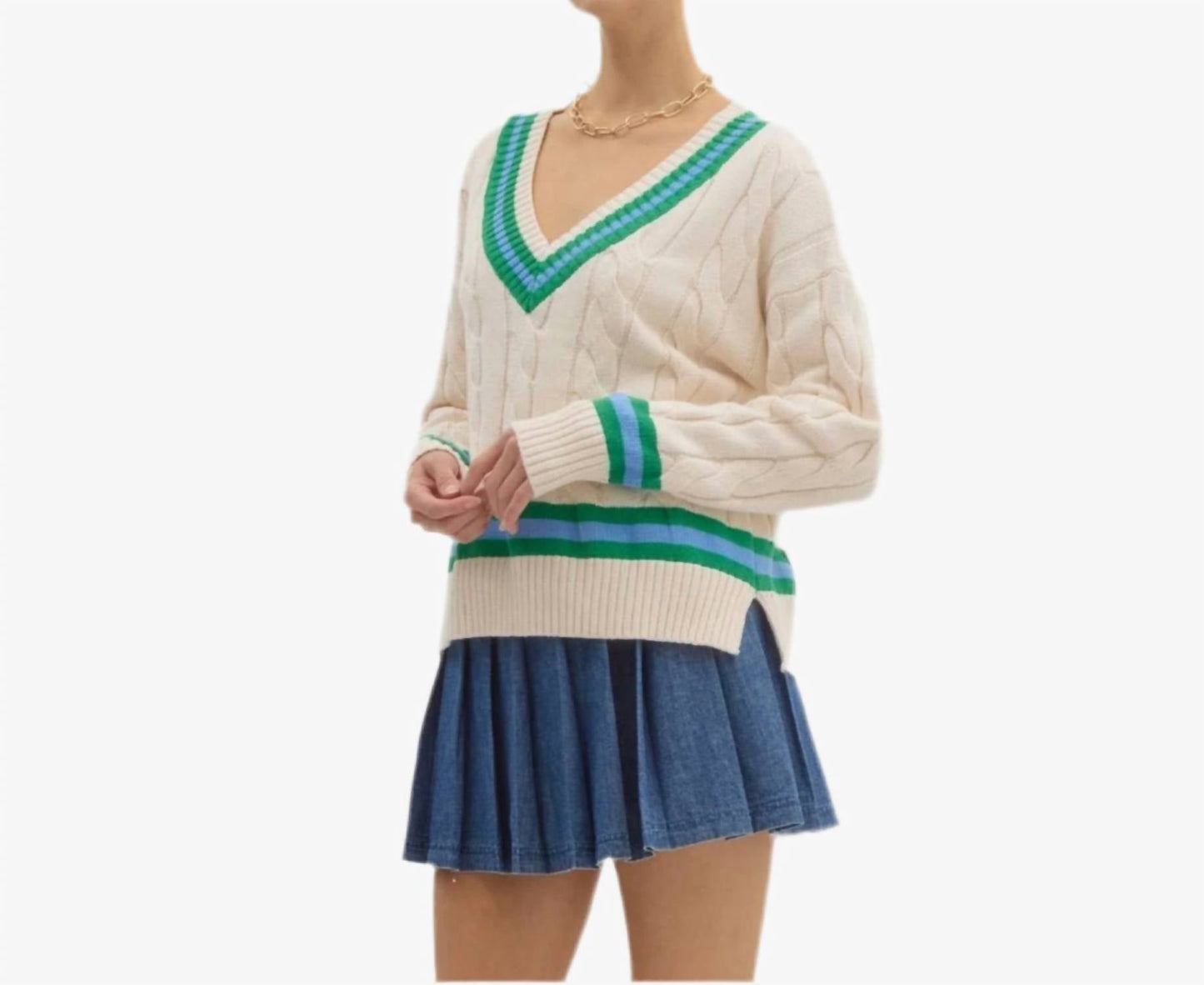 Style Usa - Malibu V-neck Sweater