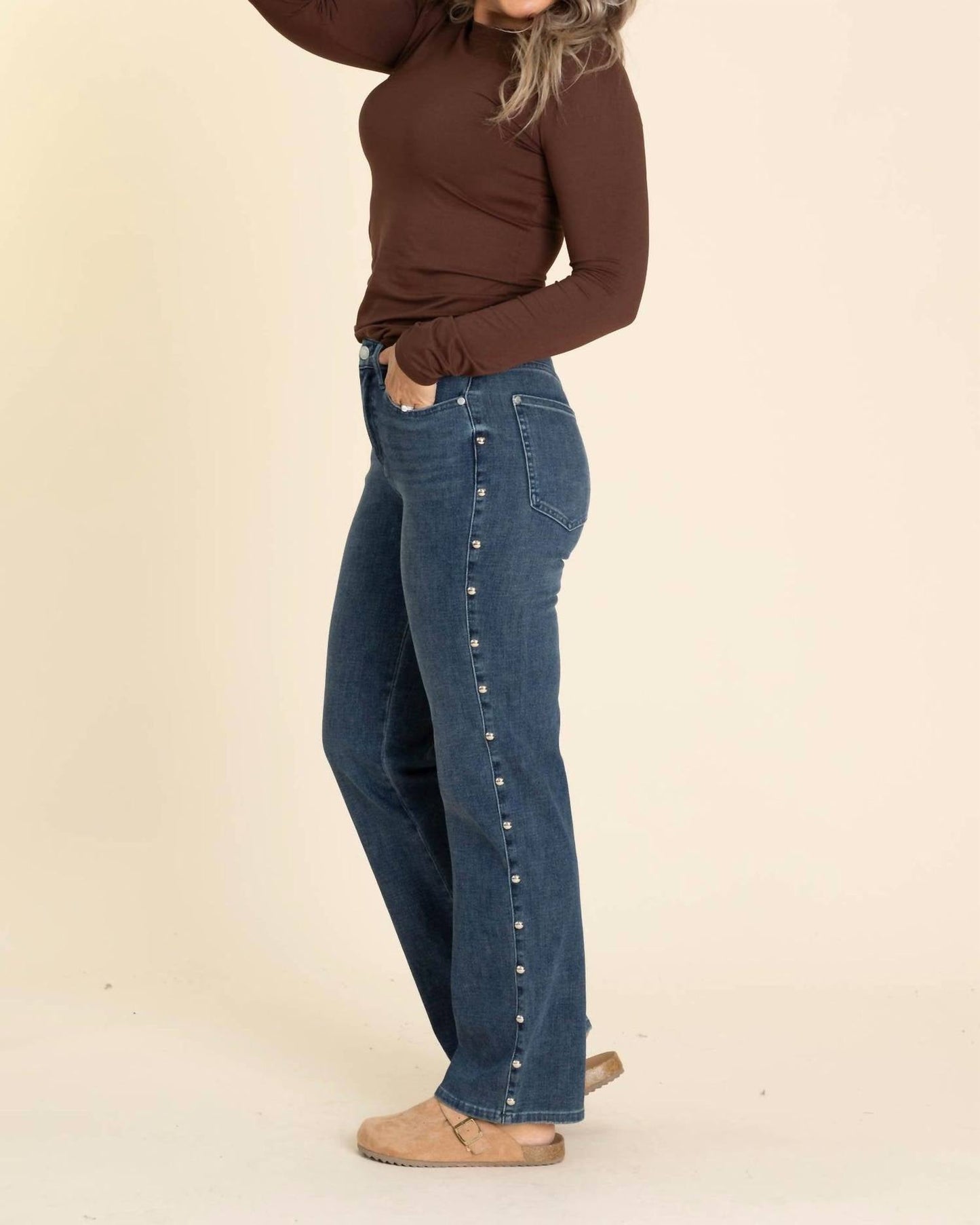 Judy Blue - Straight Dome Studs Detail Jeans