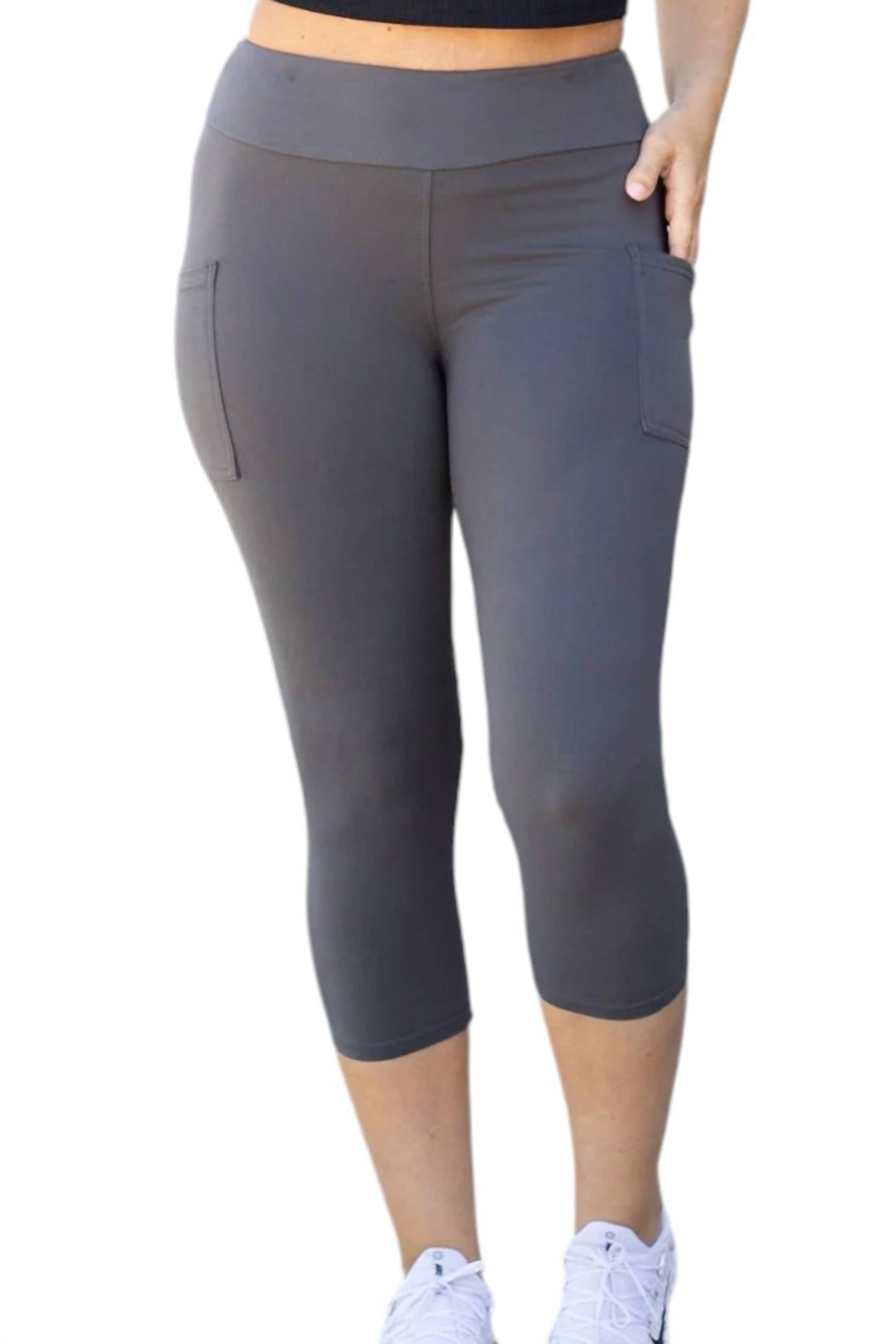 Julia Rose - Capri Leggings With Pockets
