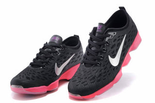 Nike - Women's Zoom Fit Agility Sneakers