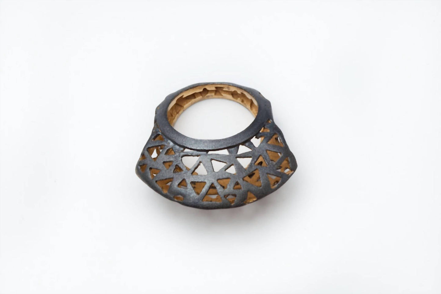 Avenue Chic - Women's Glimpse Ring
