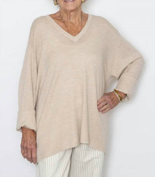 6397 - Slinky V-neck Sweater