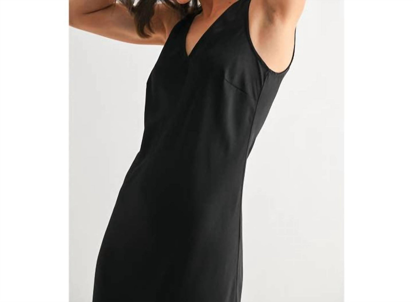 Fun 2 Fun - Satin V-neck Maxi Dress