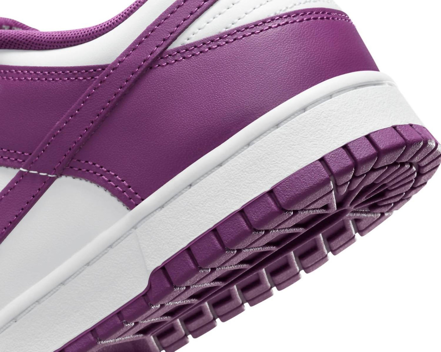 Nike - Men's Dunk Low Retro Viotech Sneaker