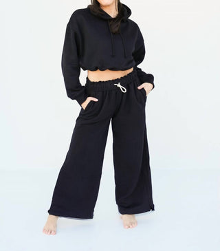 Falcon Park - Hunter Cropped Hoodie