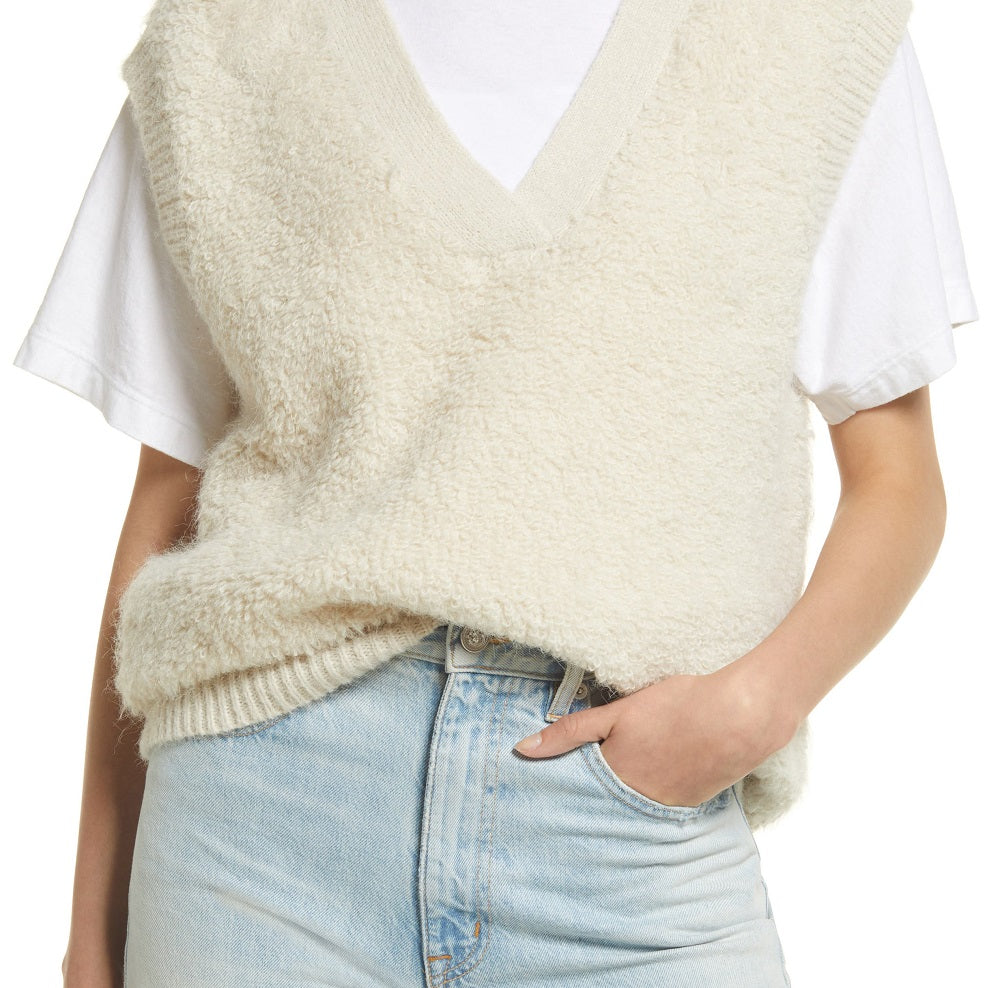 VERO MODA Women's Loopi Fuzzy Sweater Vest Brown Size Small