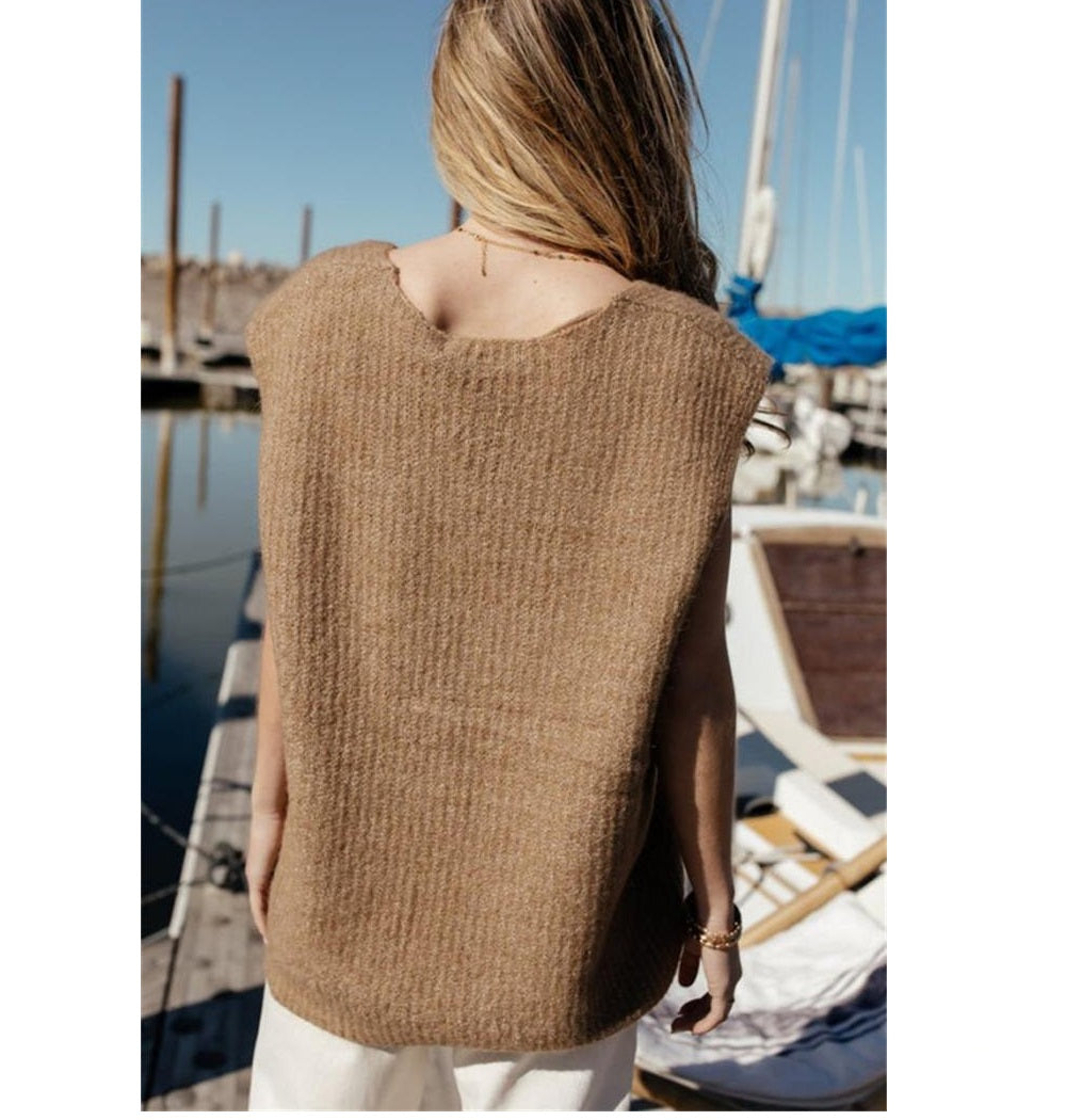 Vero Moda Women's Libbie Sweater Vest in Brown