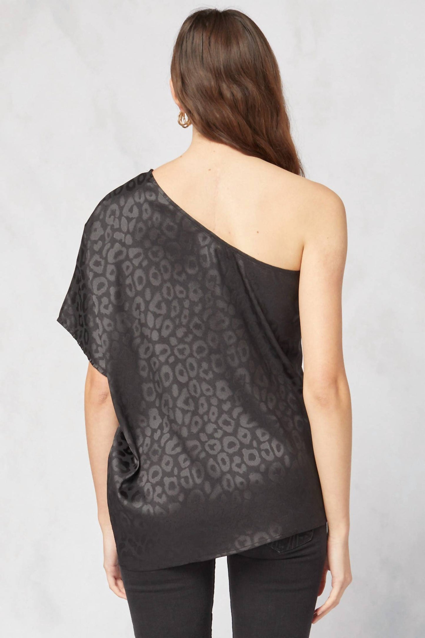 Entro - One Shoulder Leopard Top