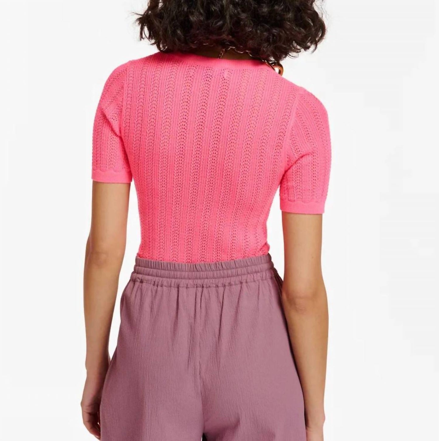 Essential Antwerp - Egea Short Sleeve Top