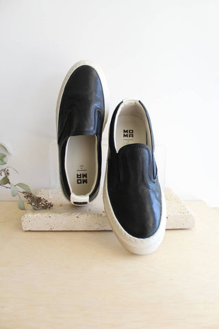 Moma Shoes - Women's Vintage Slip On Shoes
