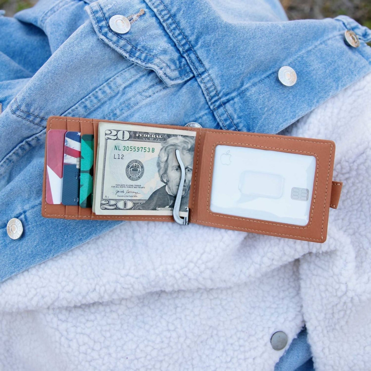Old South Apparel - Men's Leather Bi-fold Clip Wallet