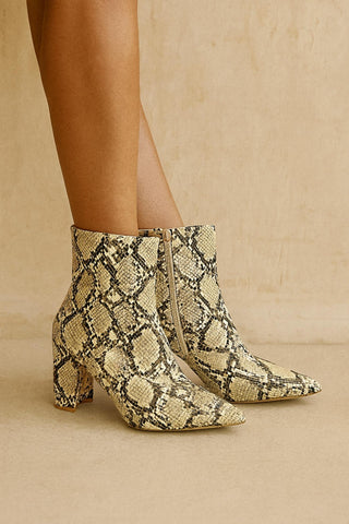 Everglades - Women's Snakeskin Chic Block Heel Ankle Boots