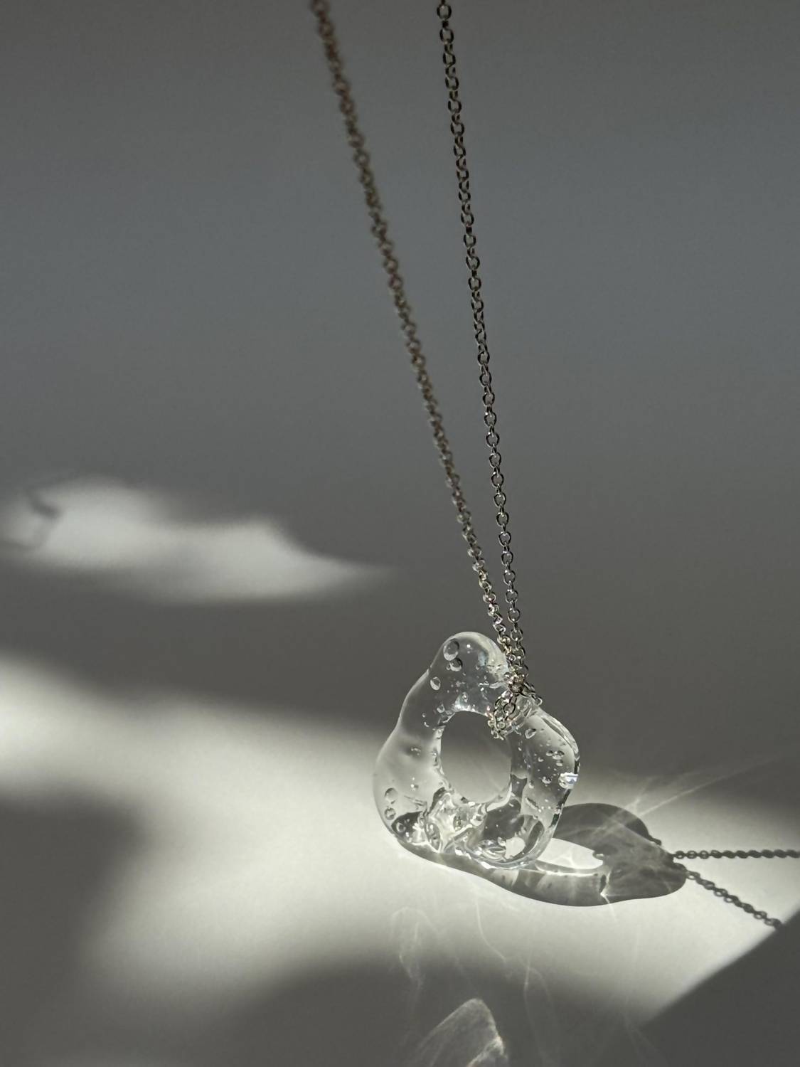 Alma Jewelry - Women's Glass Necklace