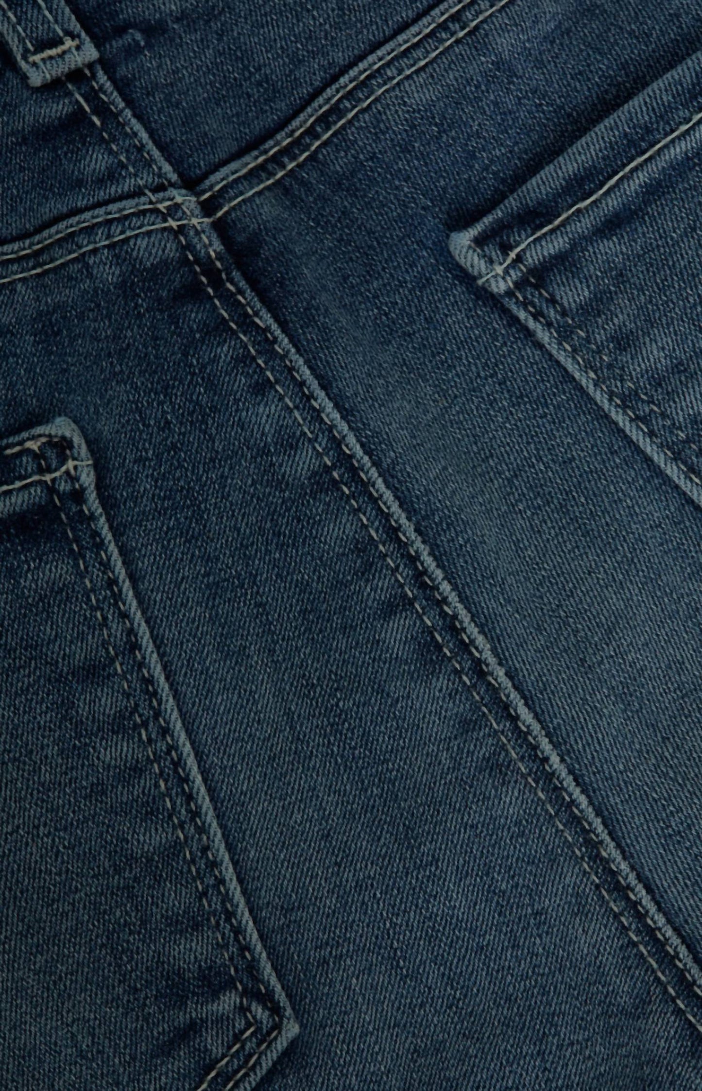 L'Agence - Sneeki Low Rise Straight Leg Jean