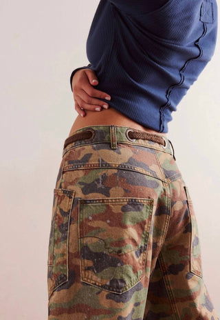 Free People - Moxie Printed Barrel Jeans