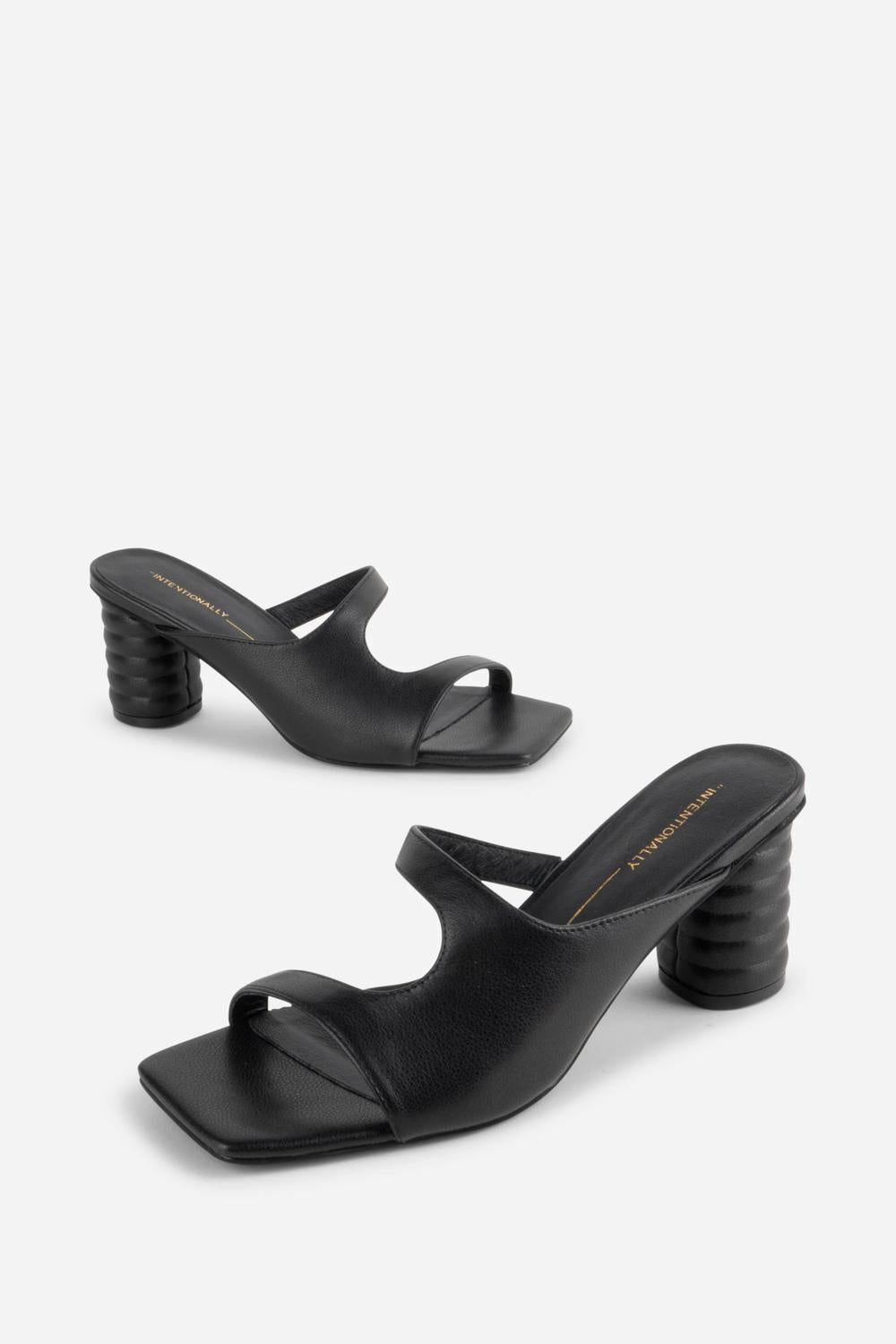 Intentionally Blank - Women's Kompass Heel