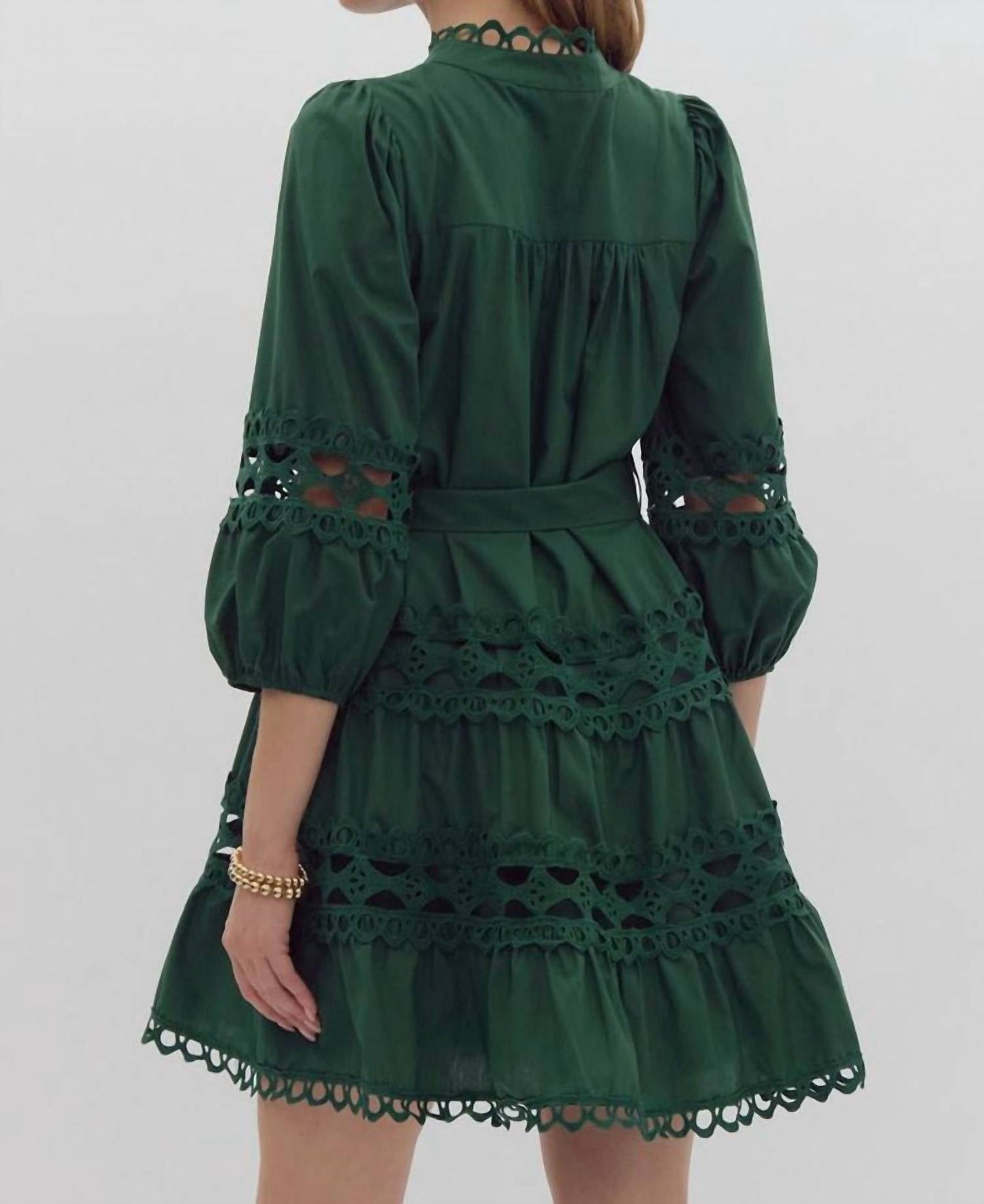 Entro - Pearl Detail Short Lace Dress