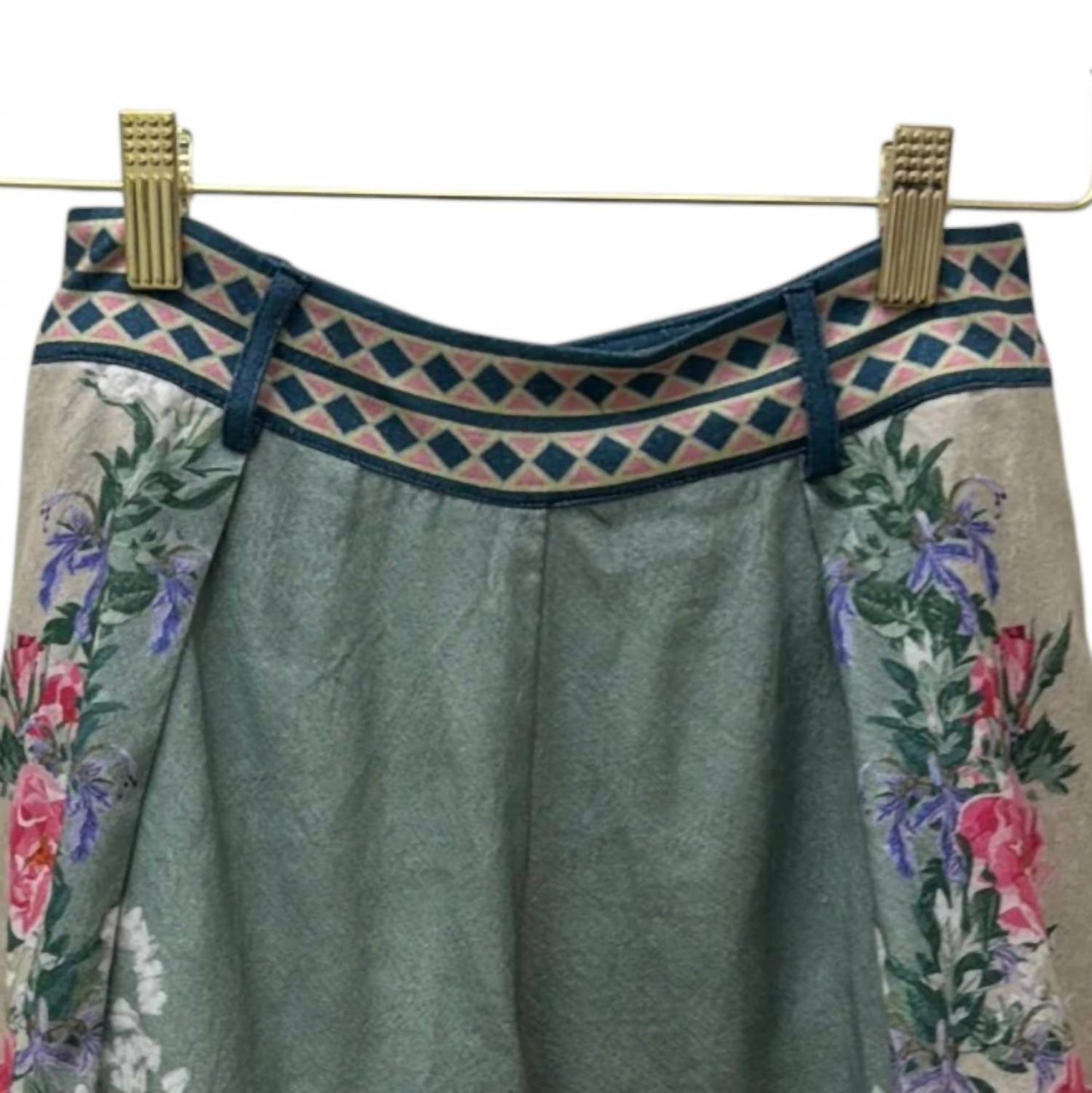 -Bl^Nk- - Alisha Shorts
