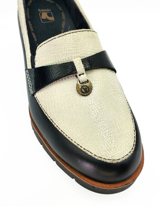 Revere - Women's Pamplona Wedge Loafer