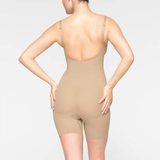 Skims - Seamless Sculpt Low Back Mid Thigh Bodysuit