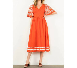 Thml - Embroidered Flutter Sleeve Dress