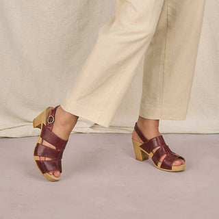 Dansko - Women's Tatiana Leather Sandal