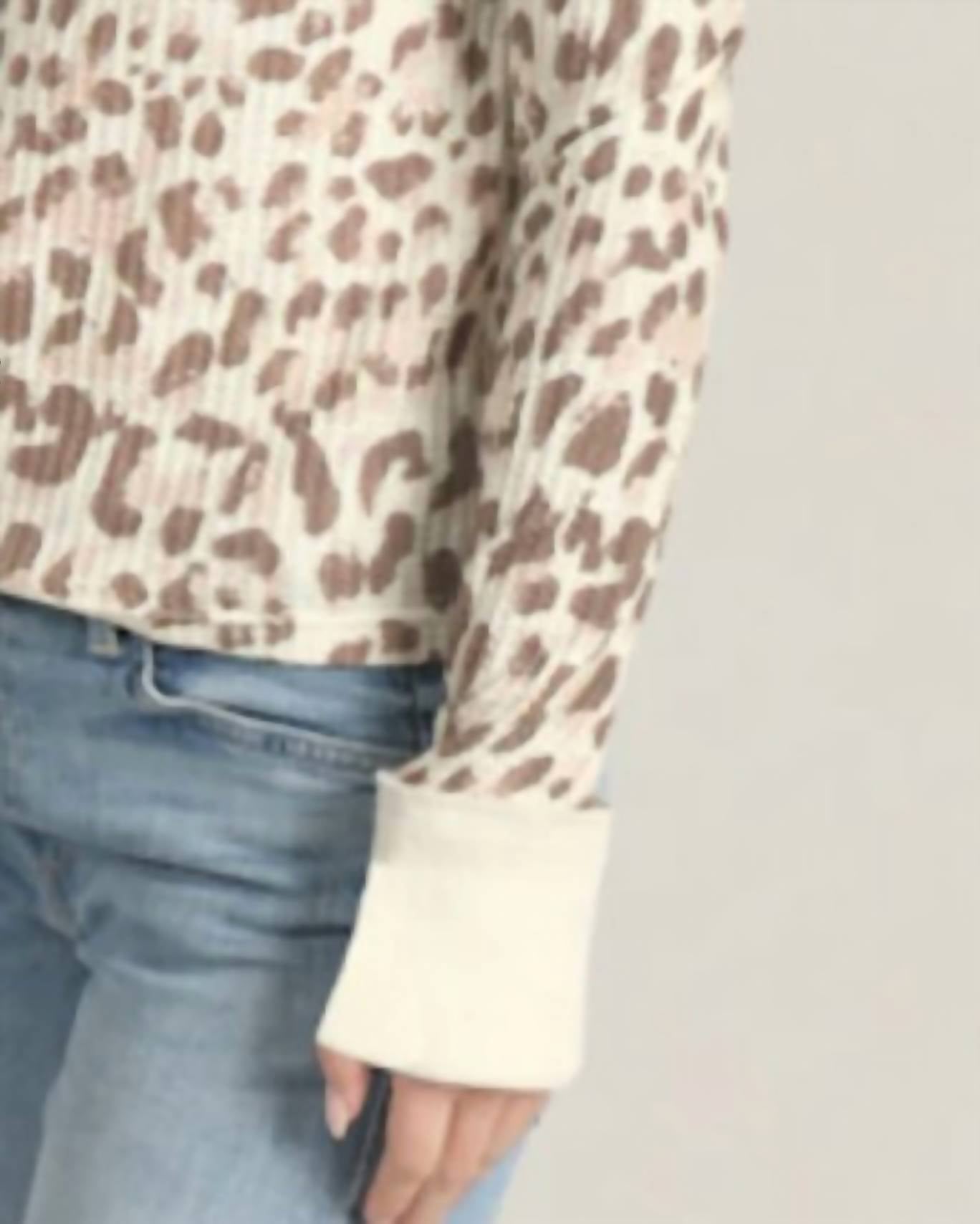 Dylan - Kass Waffle Knit Top