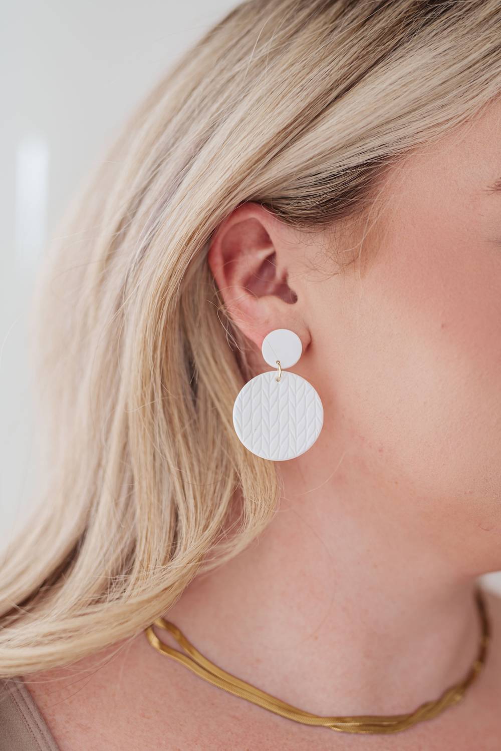 123 Amore - Women's Falling Petals Earrings