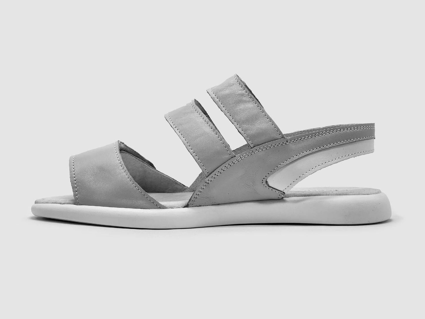 Kcr Group - Women's Leather Flip-Flops