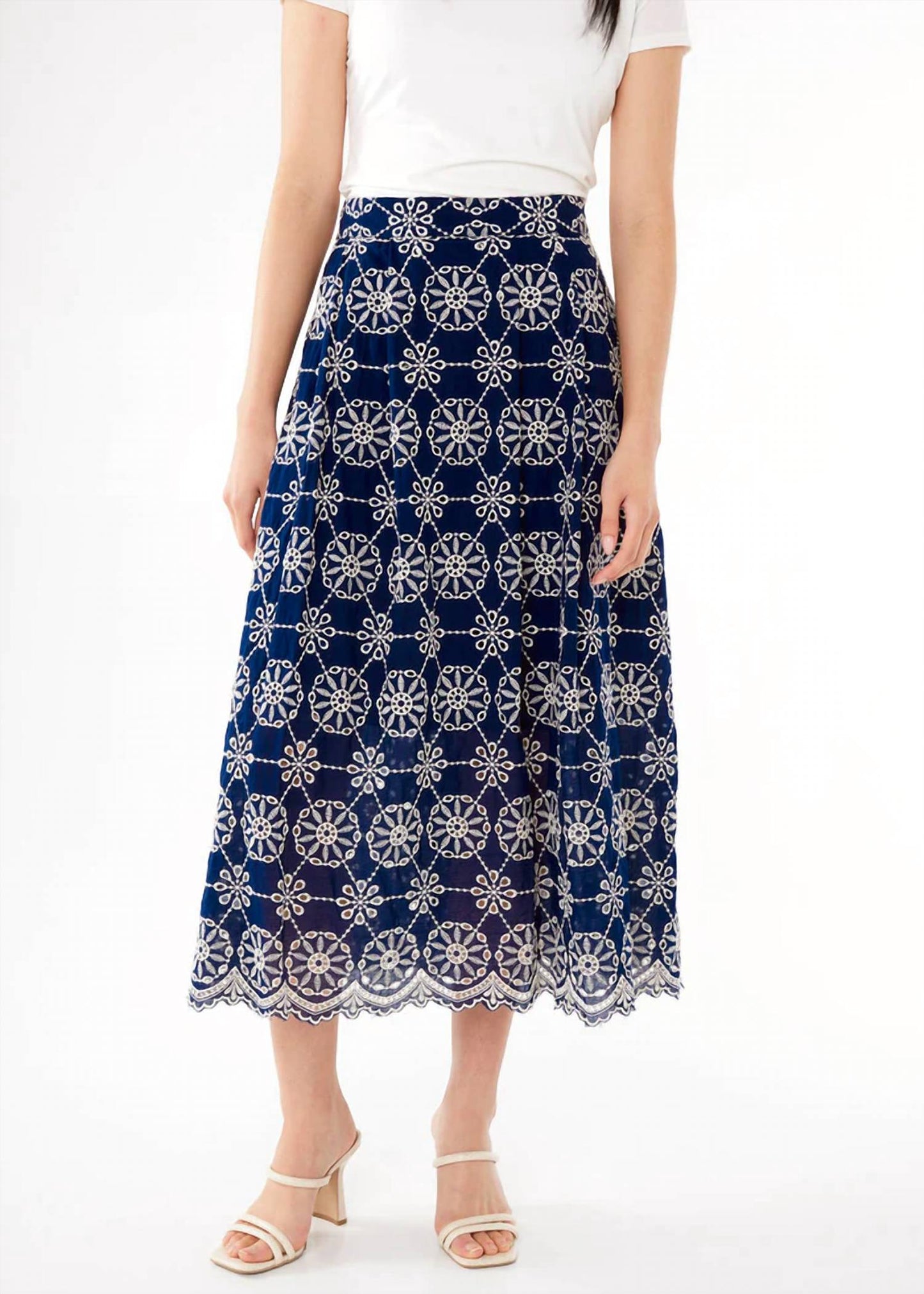Abbey Glass - MEDALLION PRINT MIDI SKIRT