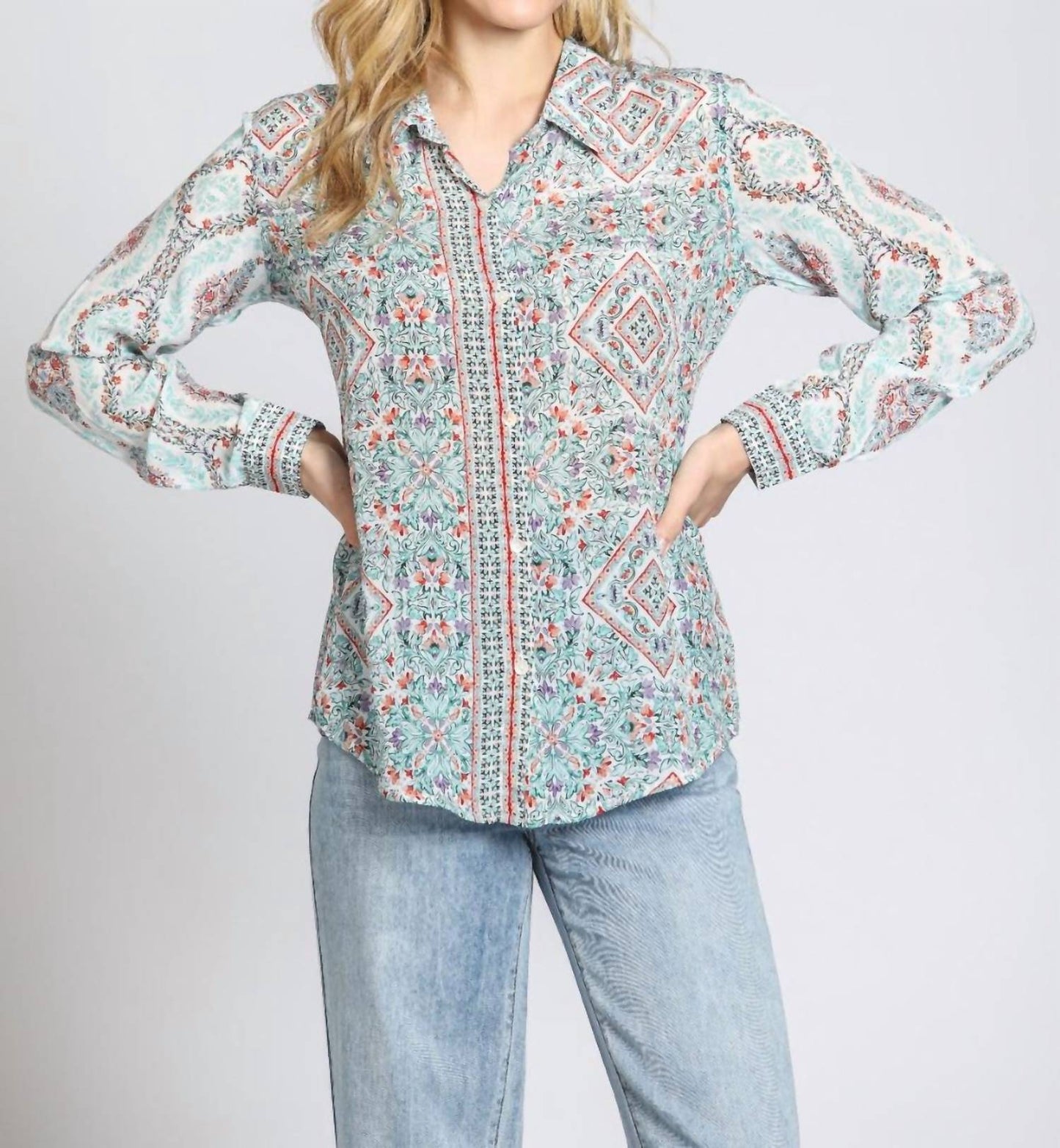 Apny - Geometric Button Down Blouse