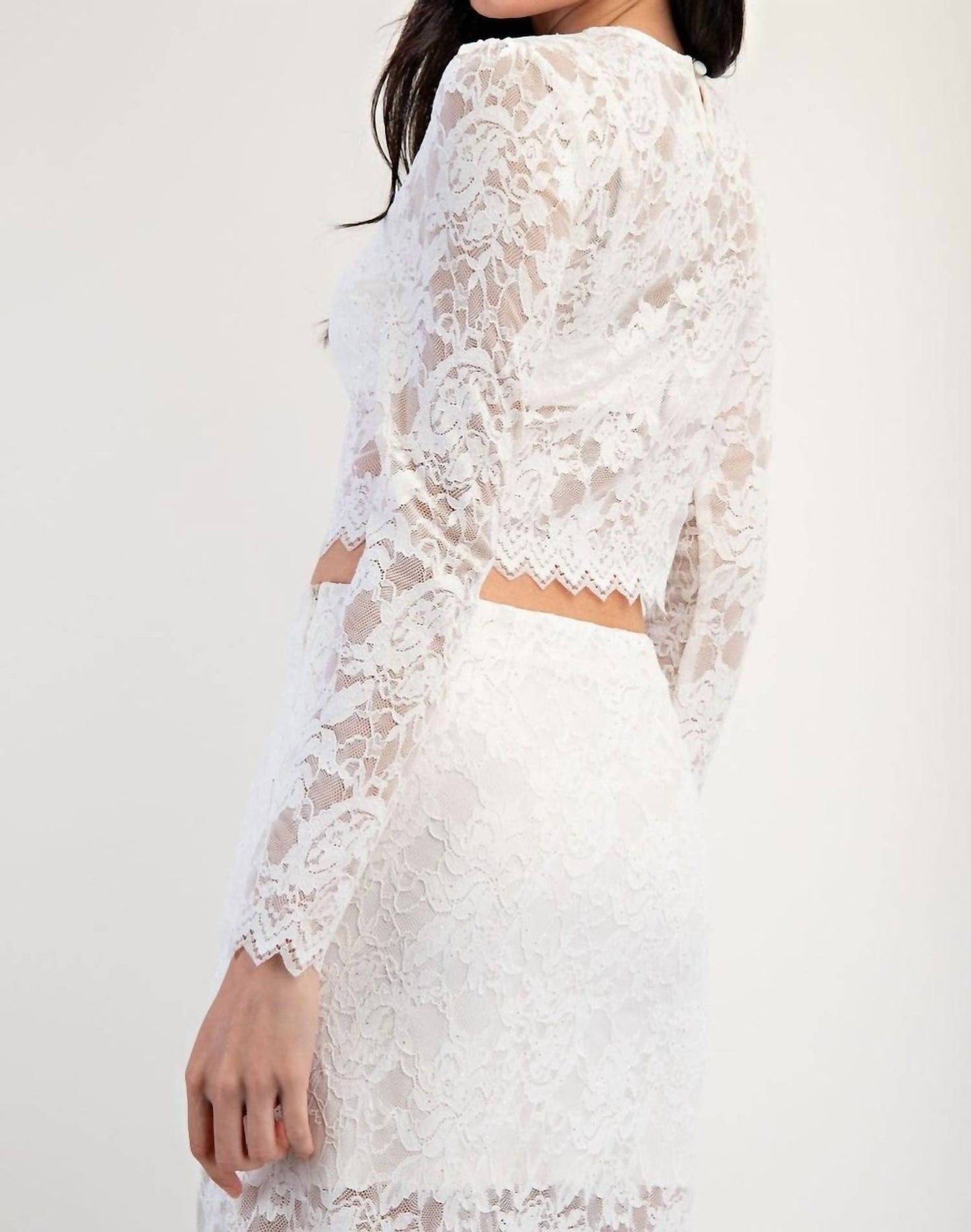 Edit By Nine - Lace Beauty Long Sleeve Top