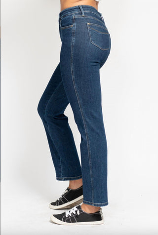 Judy Blue - Tummy Control Classic Straight Jeans
