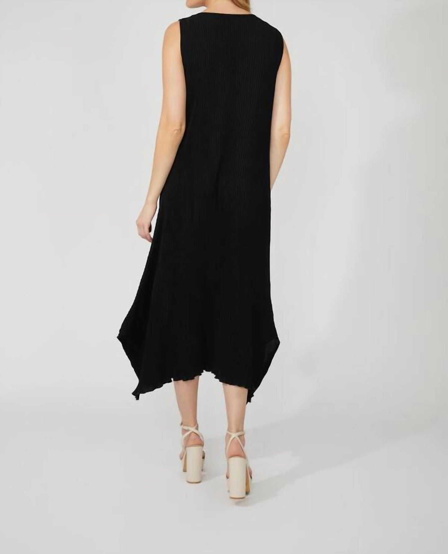 Frank Lyman - Casual Sleeveless A-line Dress Style 251547