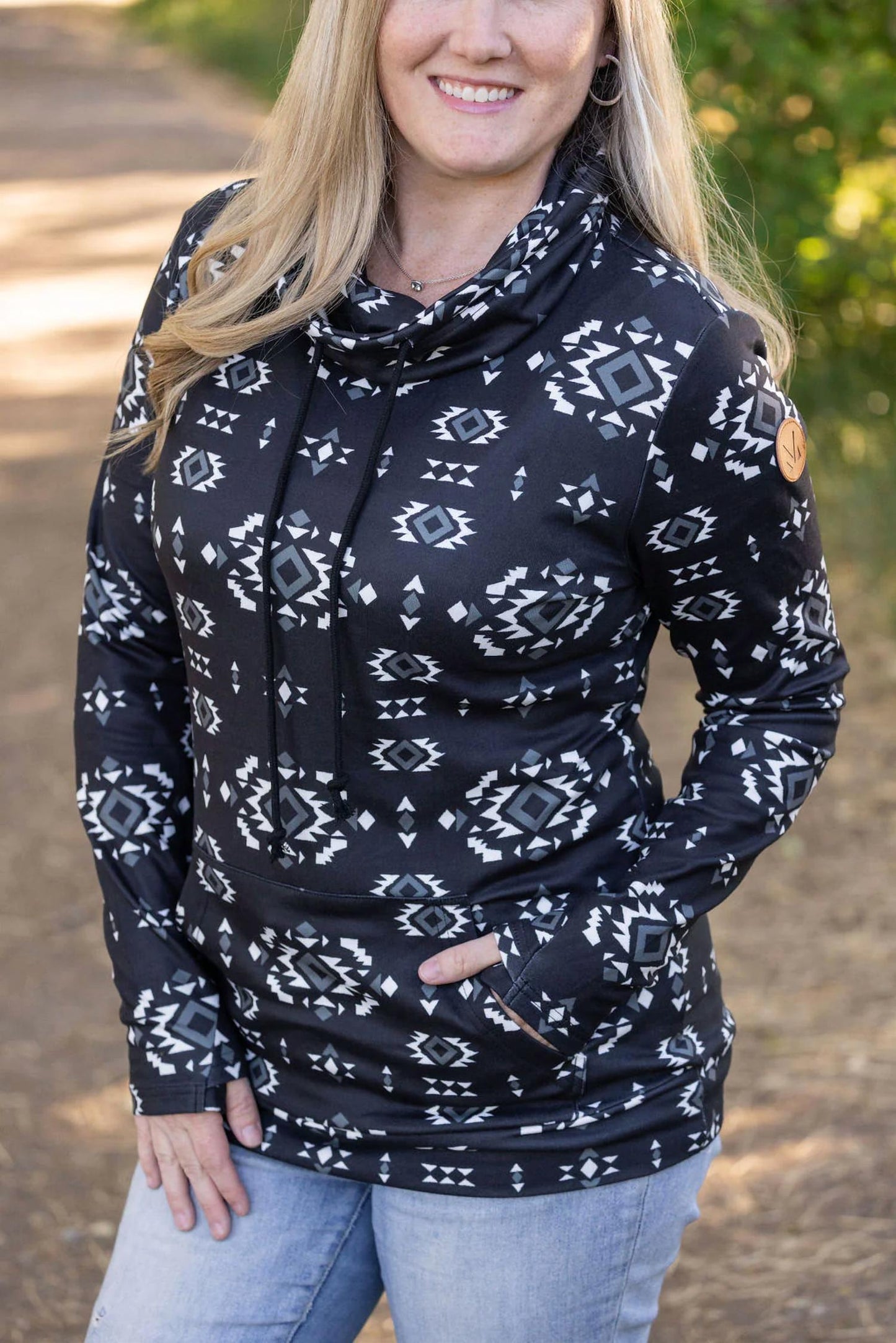 Michelle Mae - Maddie Pullover Top