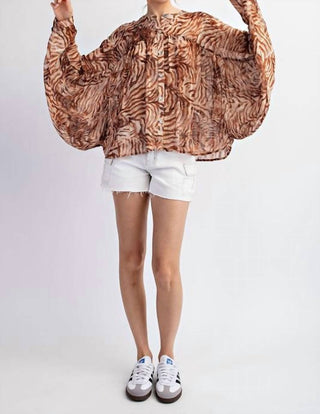 Eesome - Printed Dolman Sleeve Top