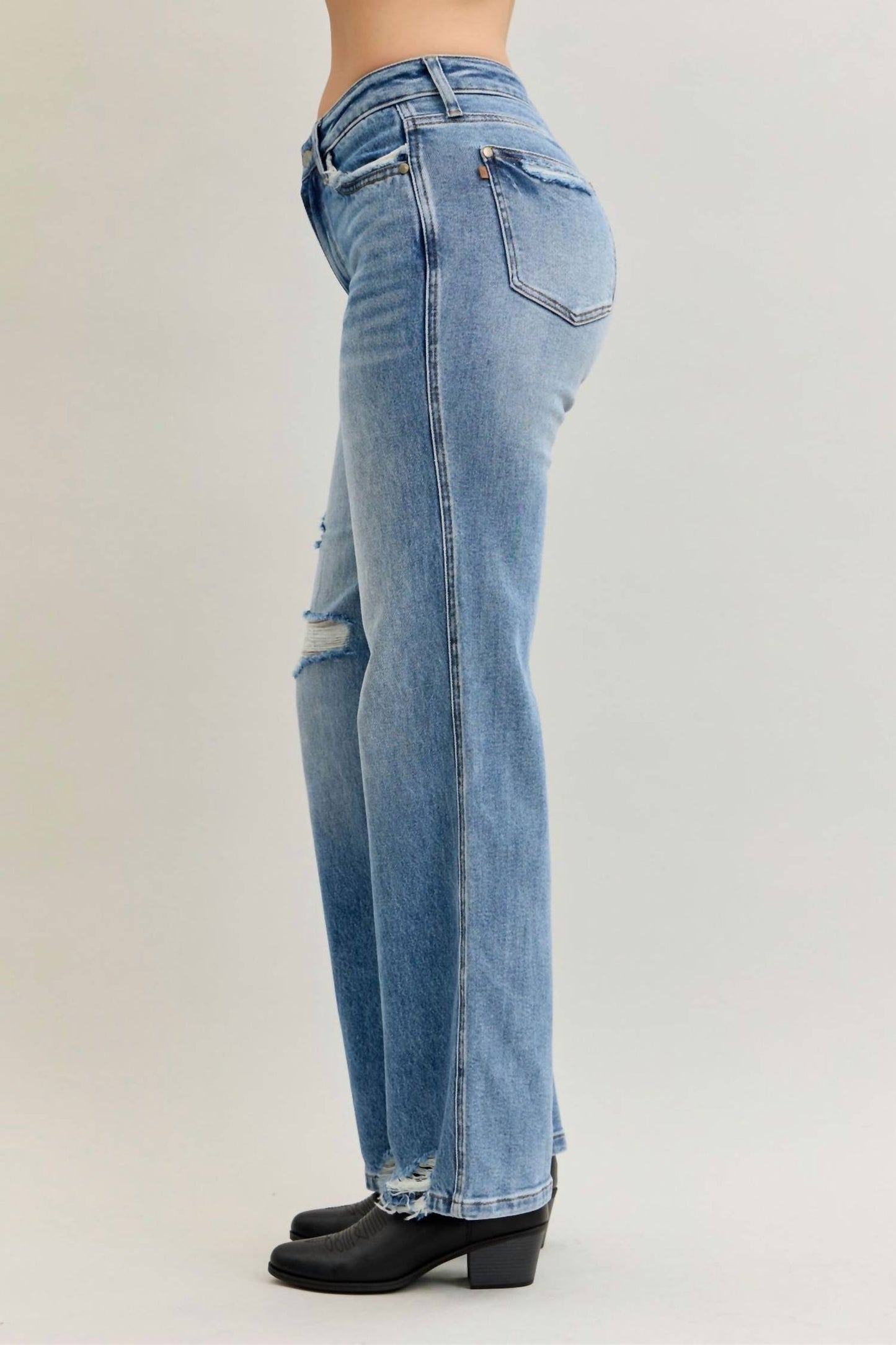judy-blue-90s-destroy-denim