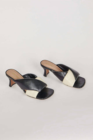 Intentionally Blank - Women's Tele Heels