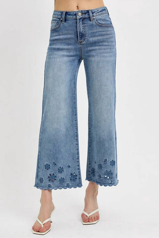 Risen - Crop Wide Cut Out Detail Jeans